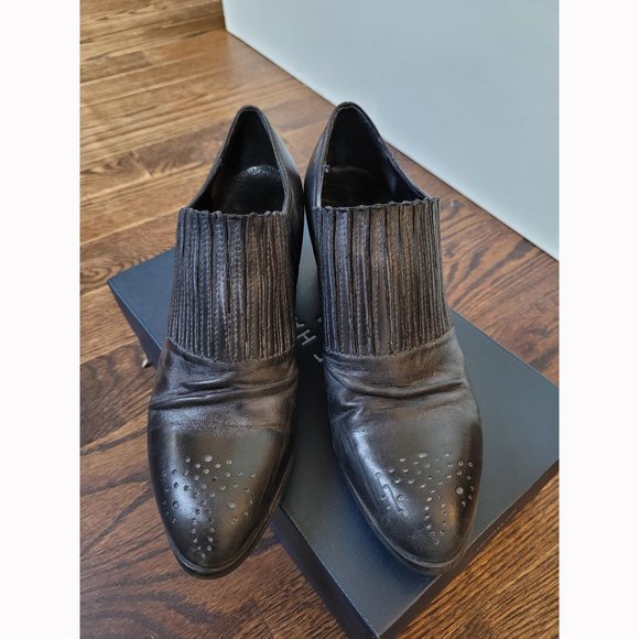 King Navy Leather Pumps, Made in Italy (Size 36, US 6) - Picture 2 of 7